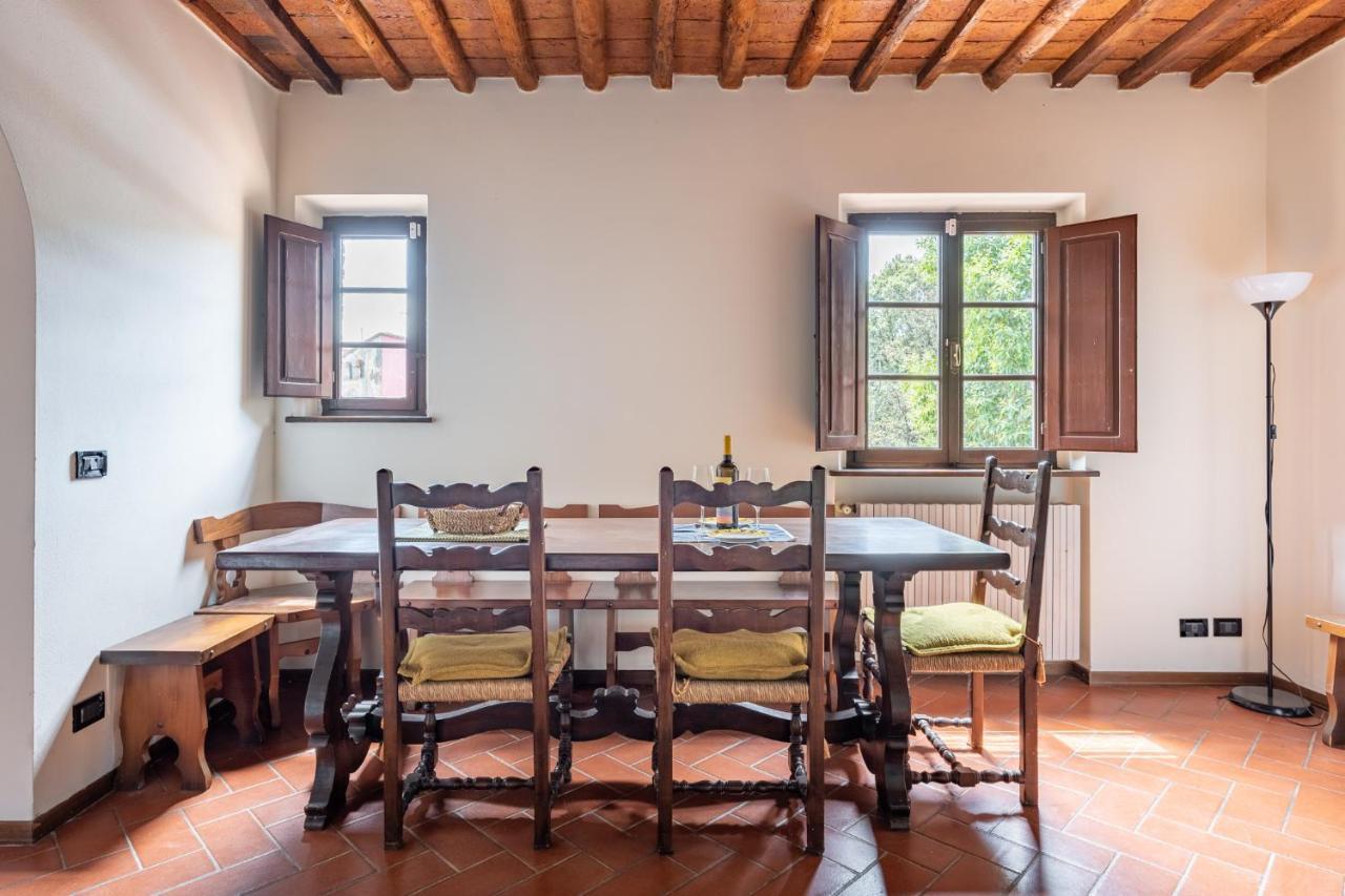 La Casina Di Elisa Villa Montecarlo Buitenkant foto